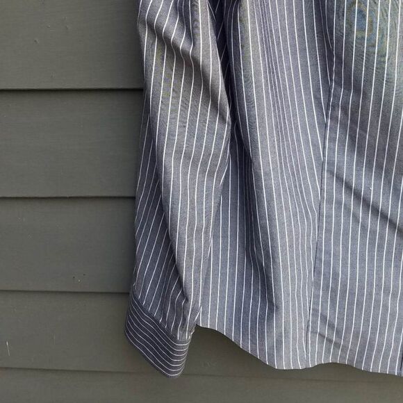 Talbots Gray White Stripe Button Down Shirt Like NEW size 10 - Picture 6 of 8